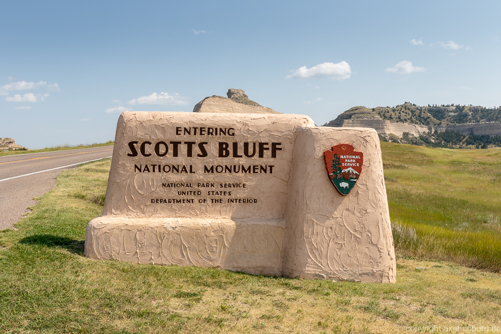 Scottsbluff Monument
